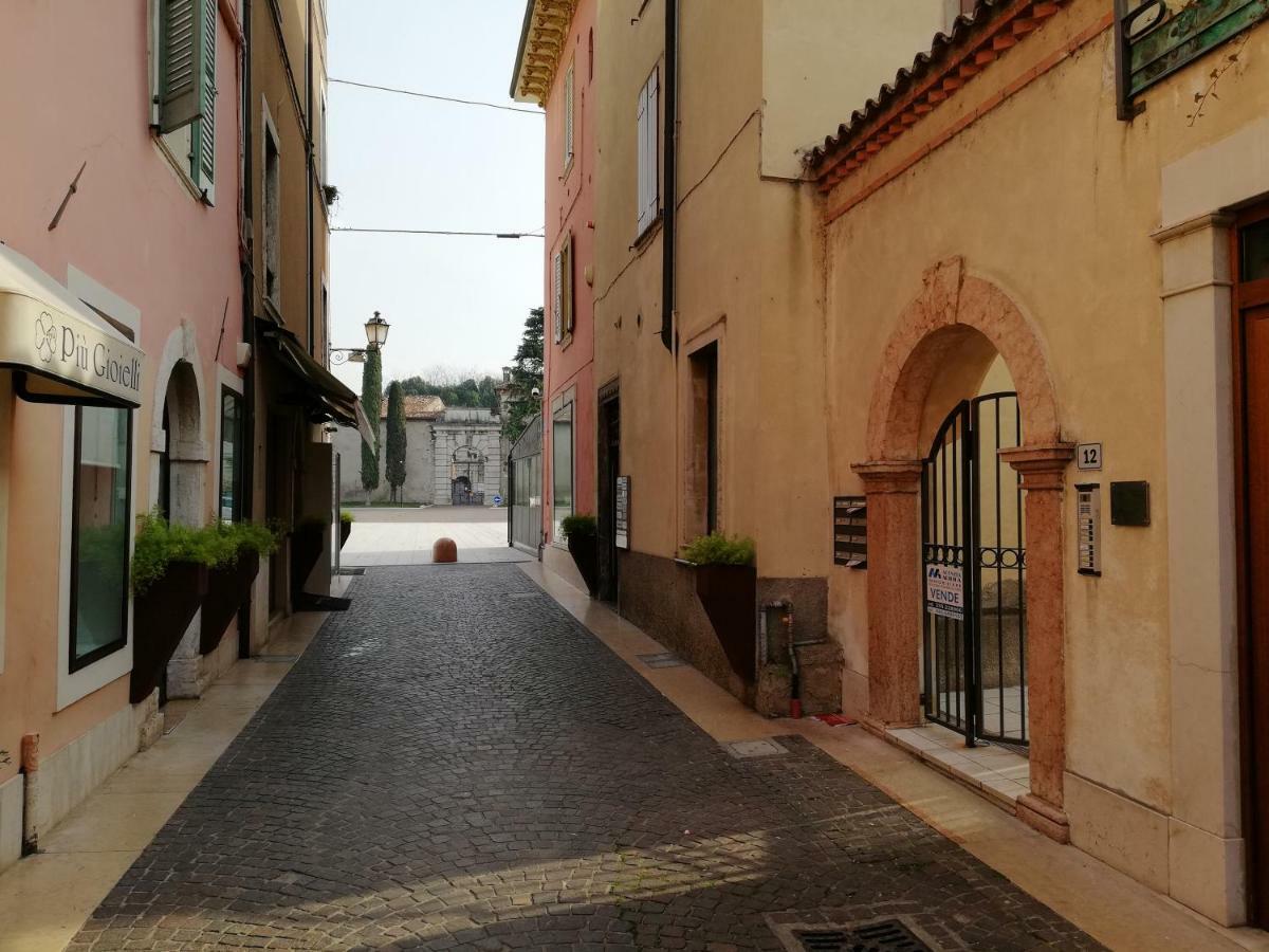 פסקיארה דל גארדה Domus Romanae In Centro Storico מראה חיצוני תמונה